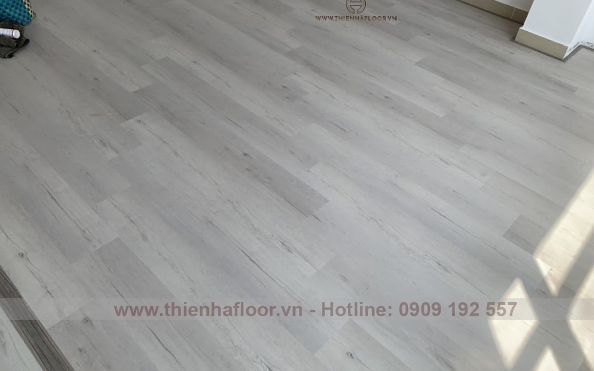 Công trình sàn nhựa Aimaru 4212 tại Quận 3
