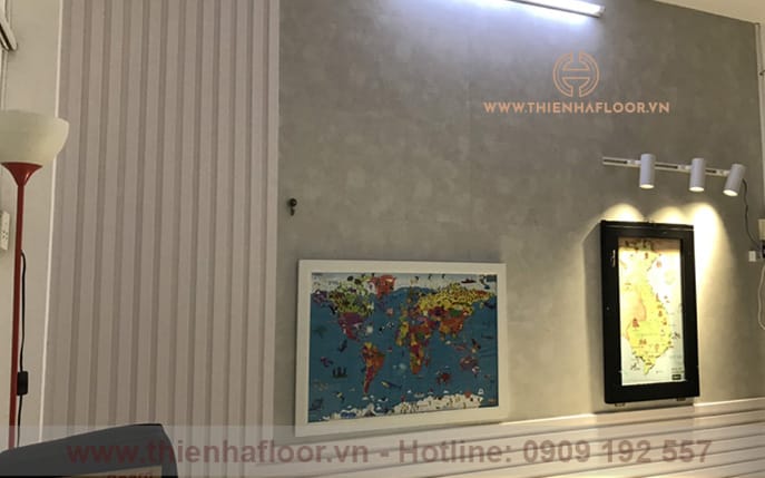 Công trình thi công lam sóng GP WOOD kết hợp sàn nhựa dán keo vuông