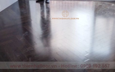Herringbone Morser Wood Flooring Installation in District 1