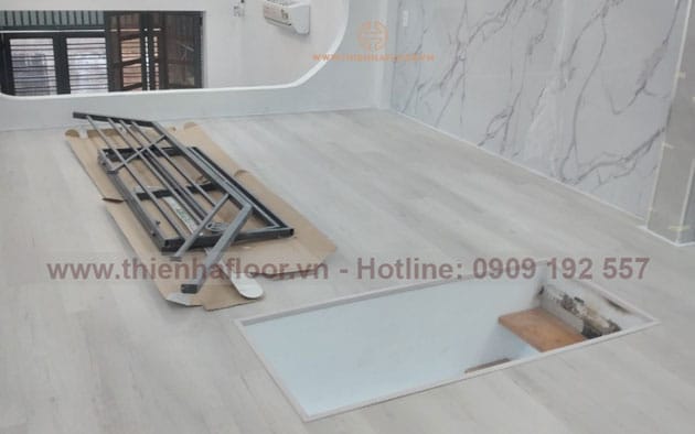 Aimaru Vinyl Flooring Installation in Hoc Mon