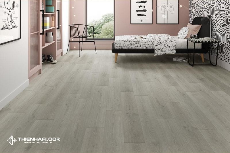 Wood-Look Vinyl Flooring for Bedrooms