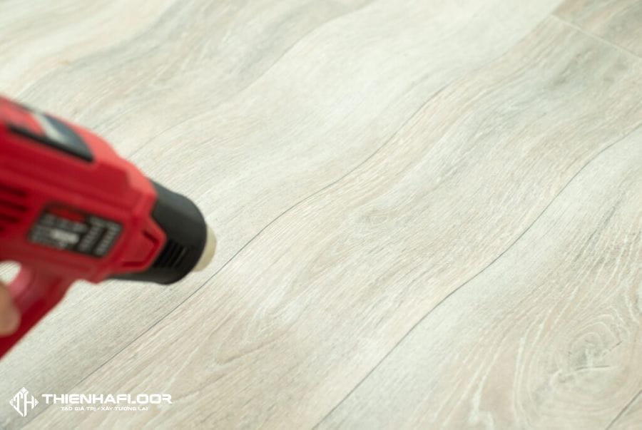Self-stick vinyl flooring 