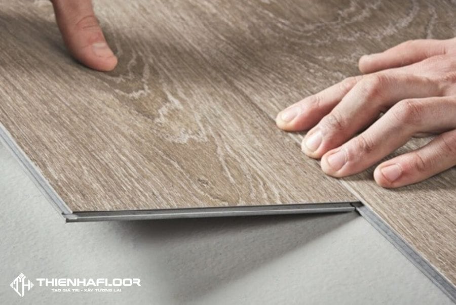 Click-lock Vinyl Flooring 2
