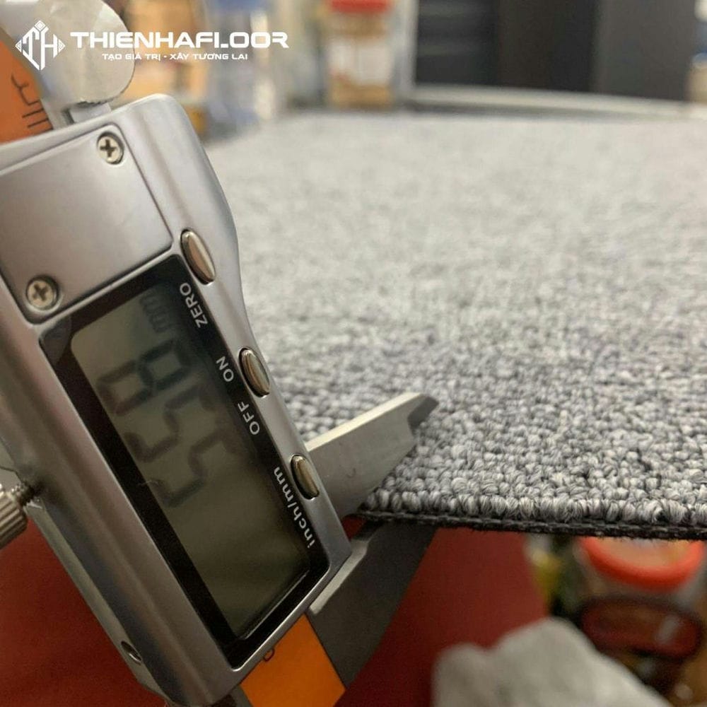 Office carpet tile with bitumen backing 2