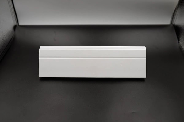 P9-7 Skirting Board