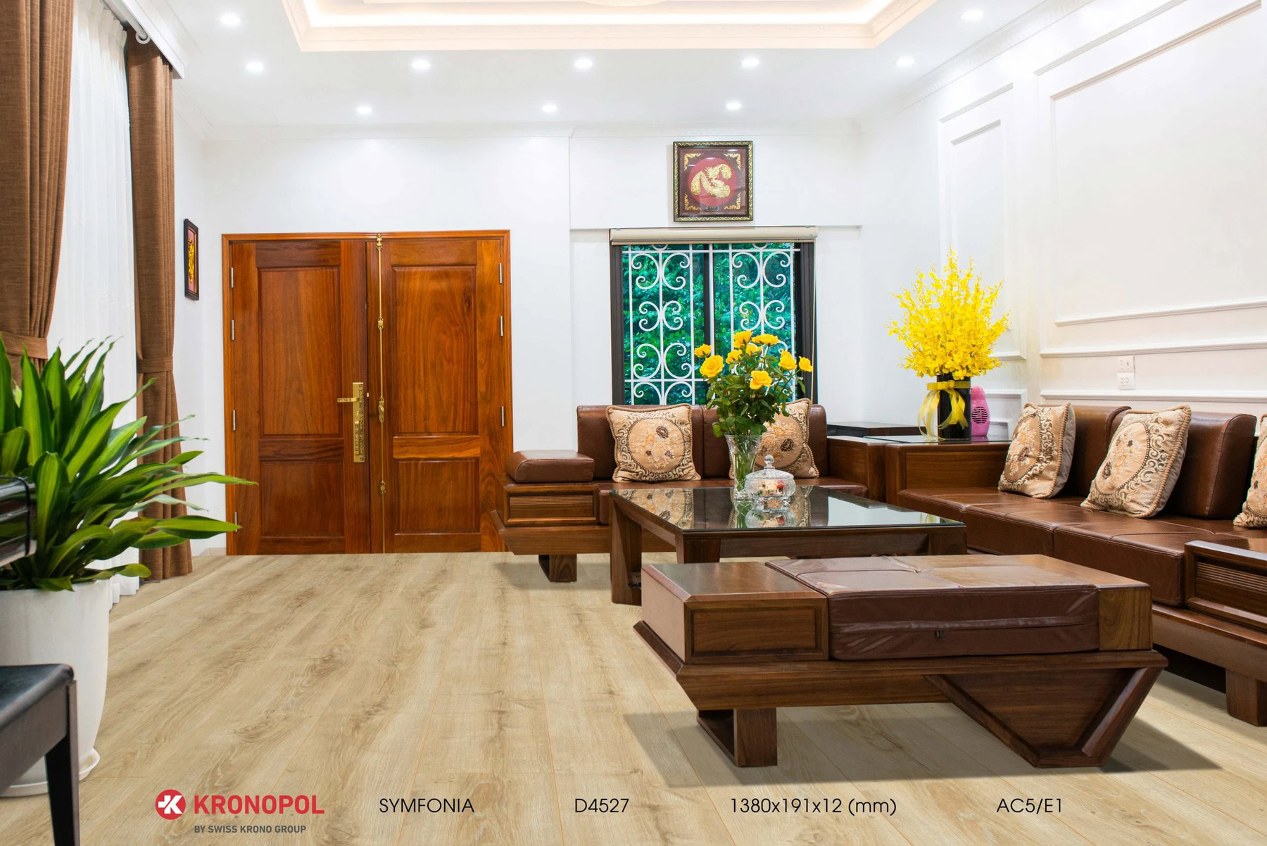 Kronopol Symfonia D4527 12mm Laminate Flooring
