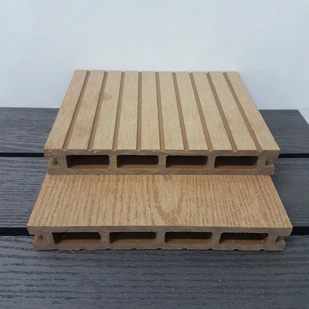 EuroStark D145H21 Outdoor Wood Flooring