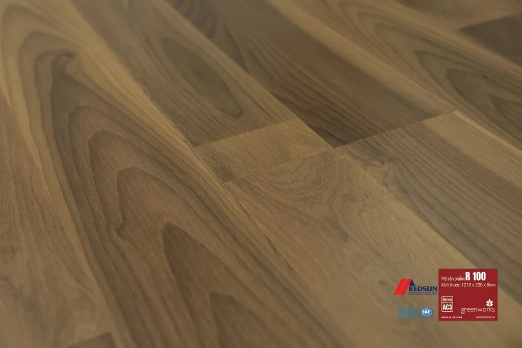 Redsun R100 Laminate Flooring