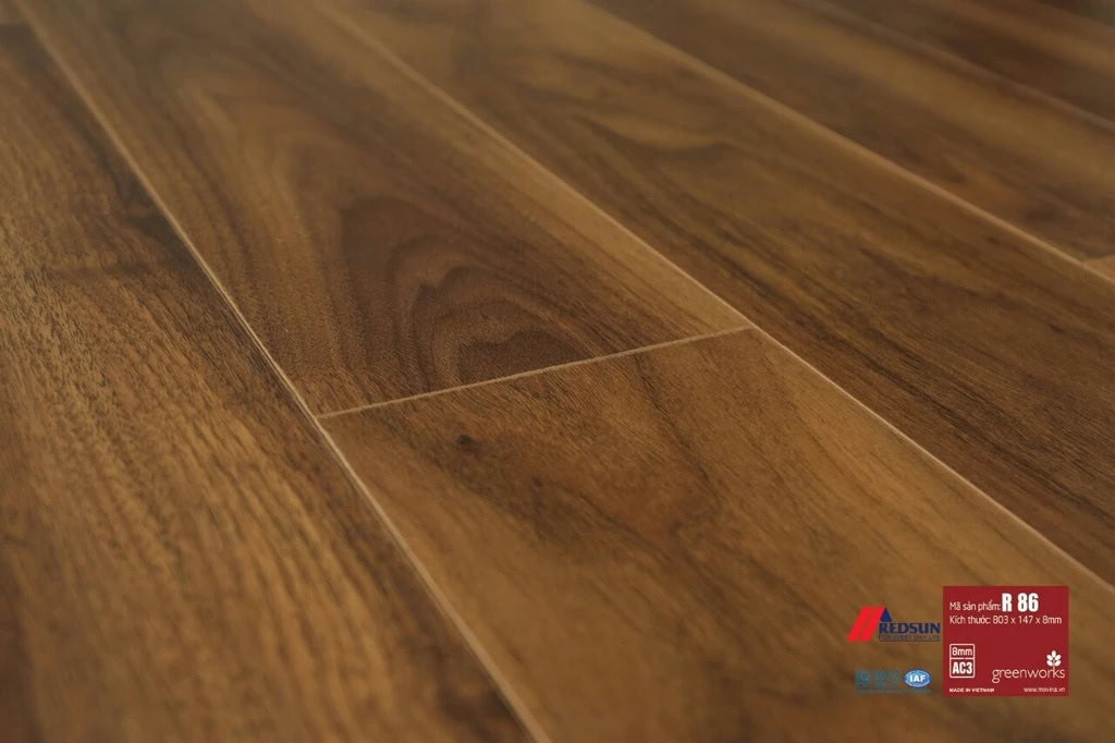 Redsun R86 Laminate Flooring