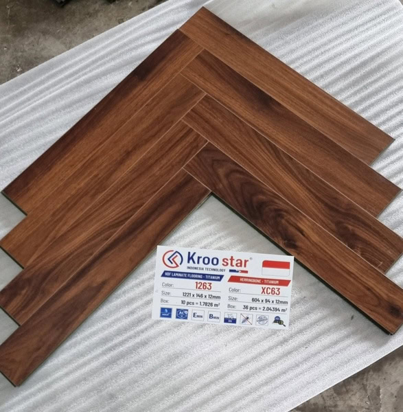 Sàn Gỗ Xương Cá KrooStar XC63