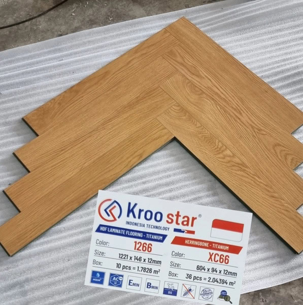 Sàn Gỗ Xương Cá KrooStar XC66