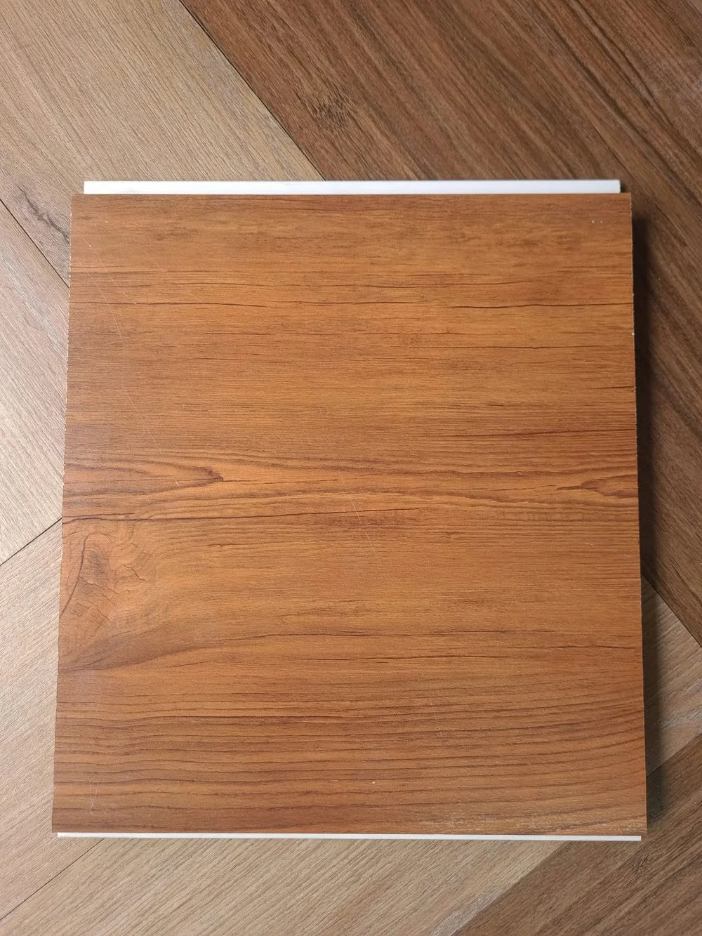 Galaxy Wood Pine Dark vinyl flooring