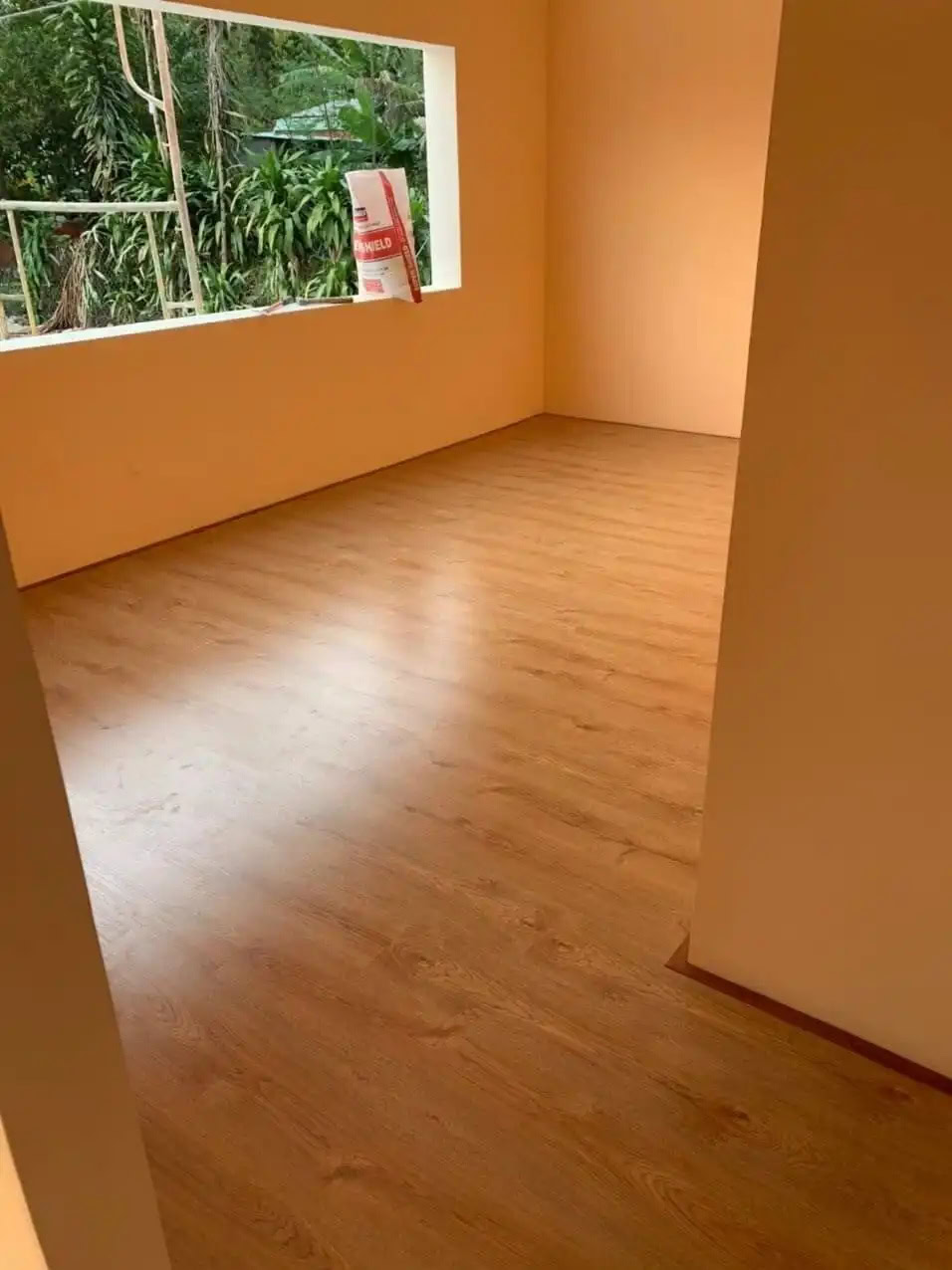 ShopHouse SH118 Laminate Flooring