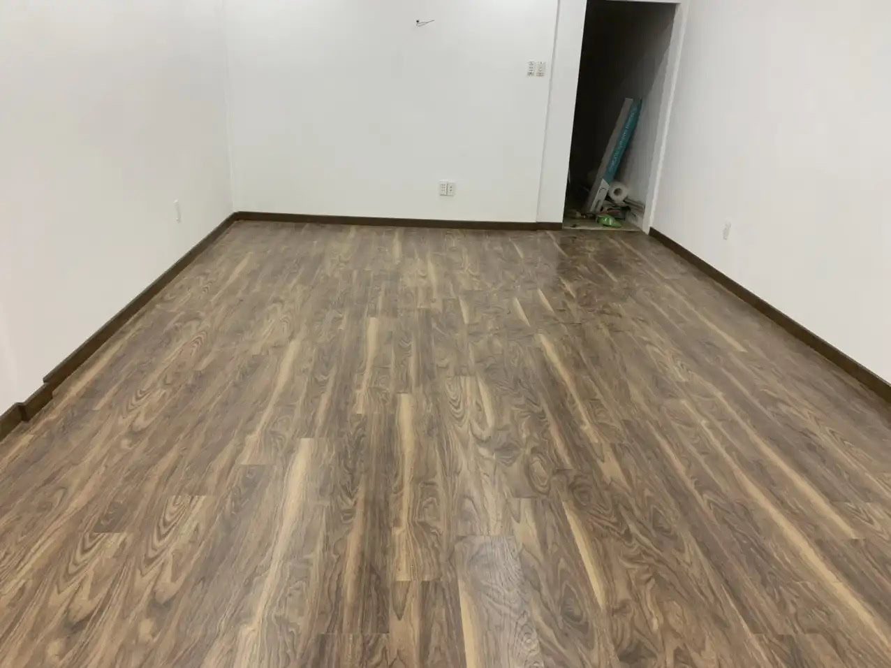 ShopHouse SH150 Laminate Flooring
