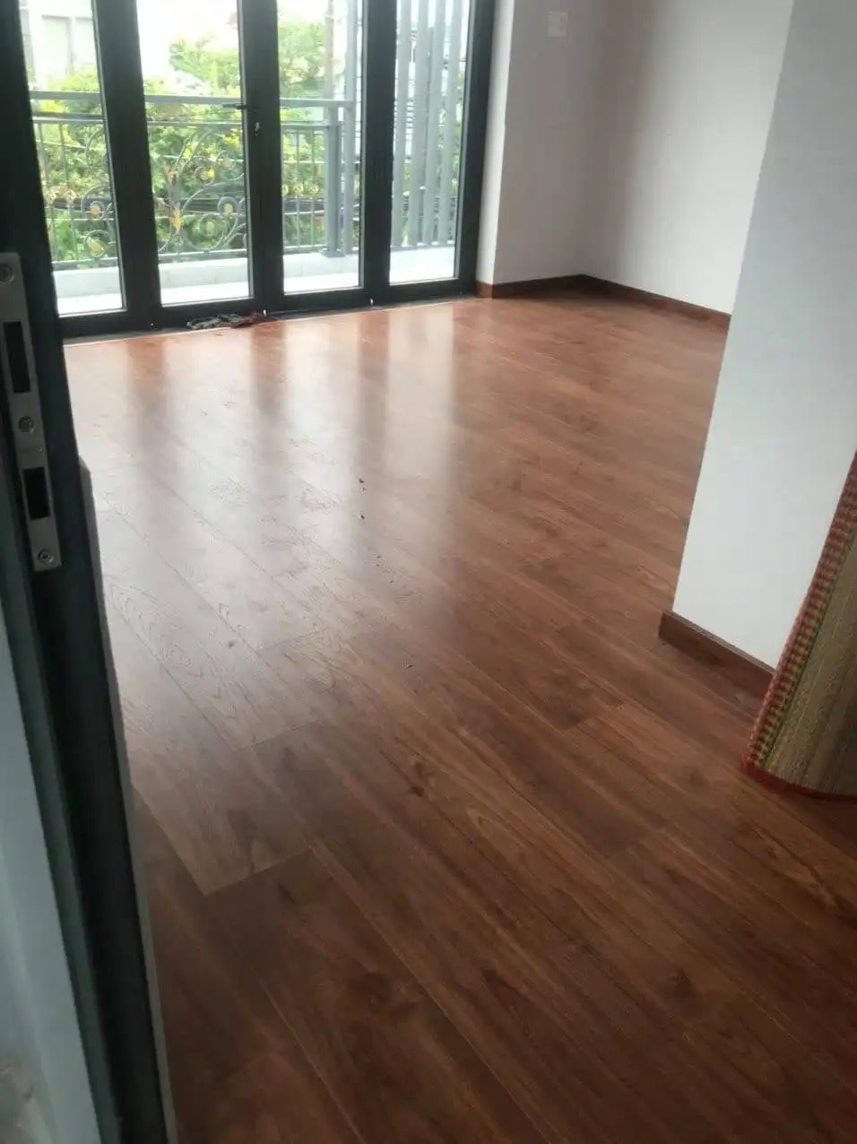 ShopHouse SH190 Laminate Flooring