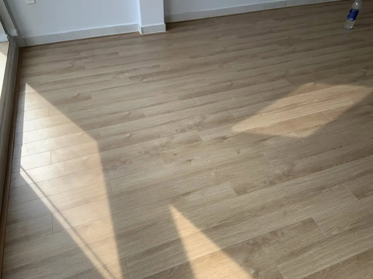 ShopHouse SH300-16 Laminate Flooring