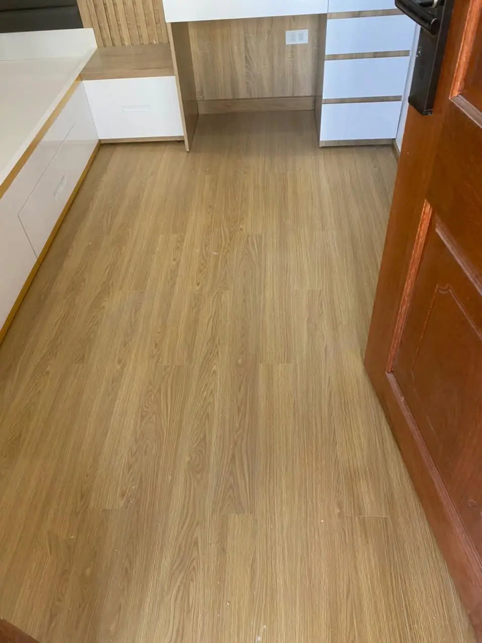 ShopHouse SH300-39 Laminate Flooring