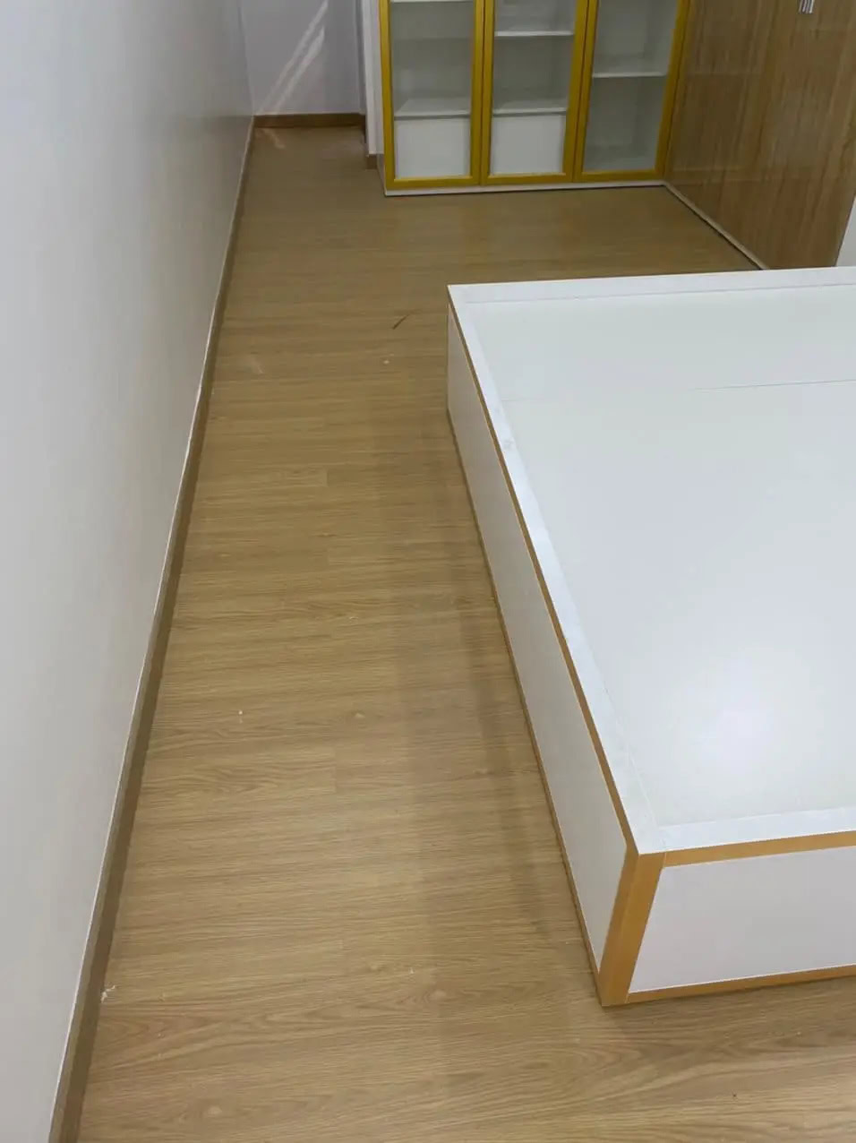 ShopHouse SH300-39 Laminate Flooring