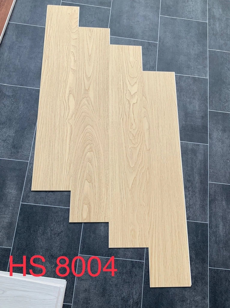 Universe HS8004 Click-lock Vinyl Flooring