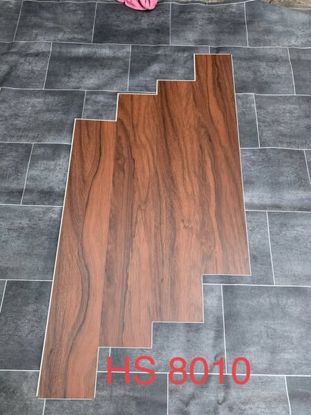 Universe HS8010 Click-lock Vinyl Flooring