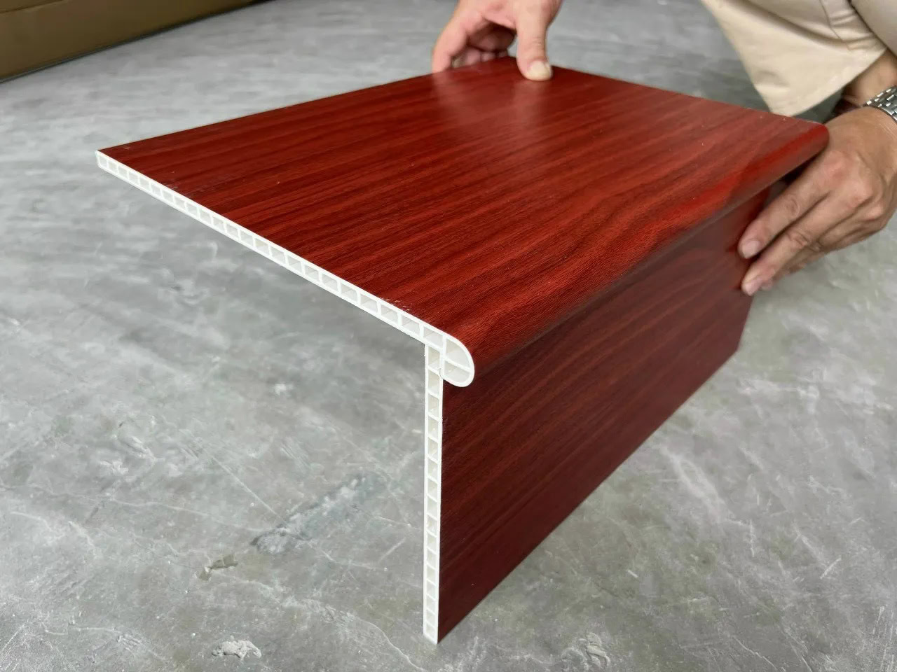 iWood N80-4 Stair Nosing Trim