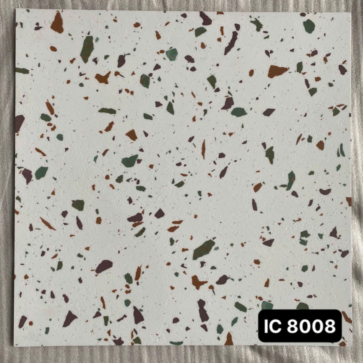 Sàn Nhựa IBTFLOR IC 8008