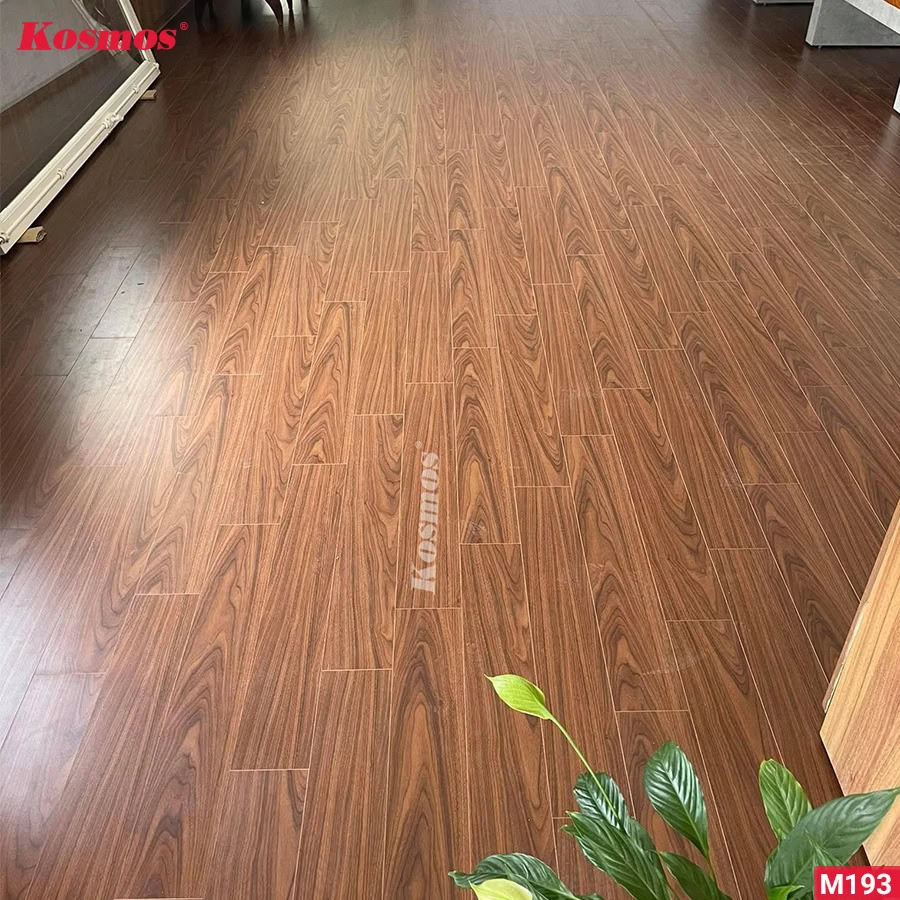Kosmos 8mm Small Plank M193 Laminate Flooring Tt