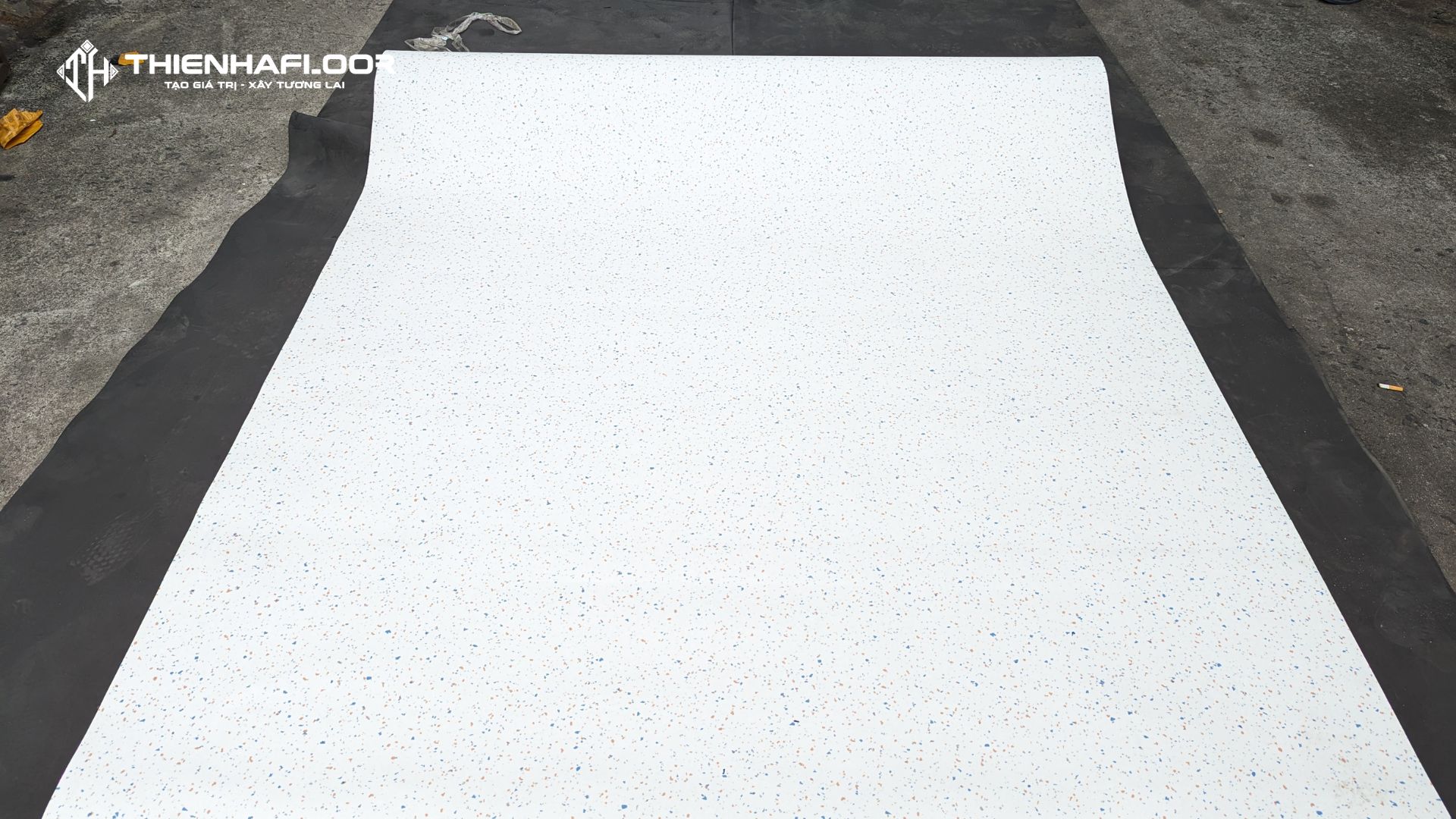 Terrazzo Stone Look Roll Vinyl Flooring