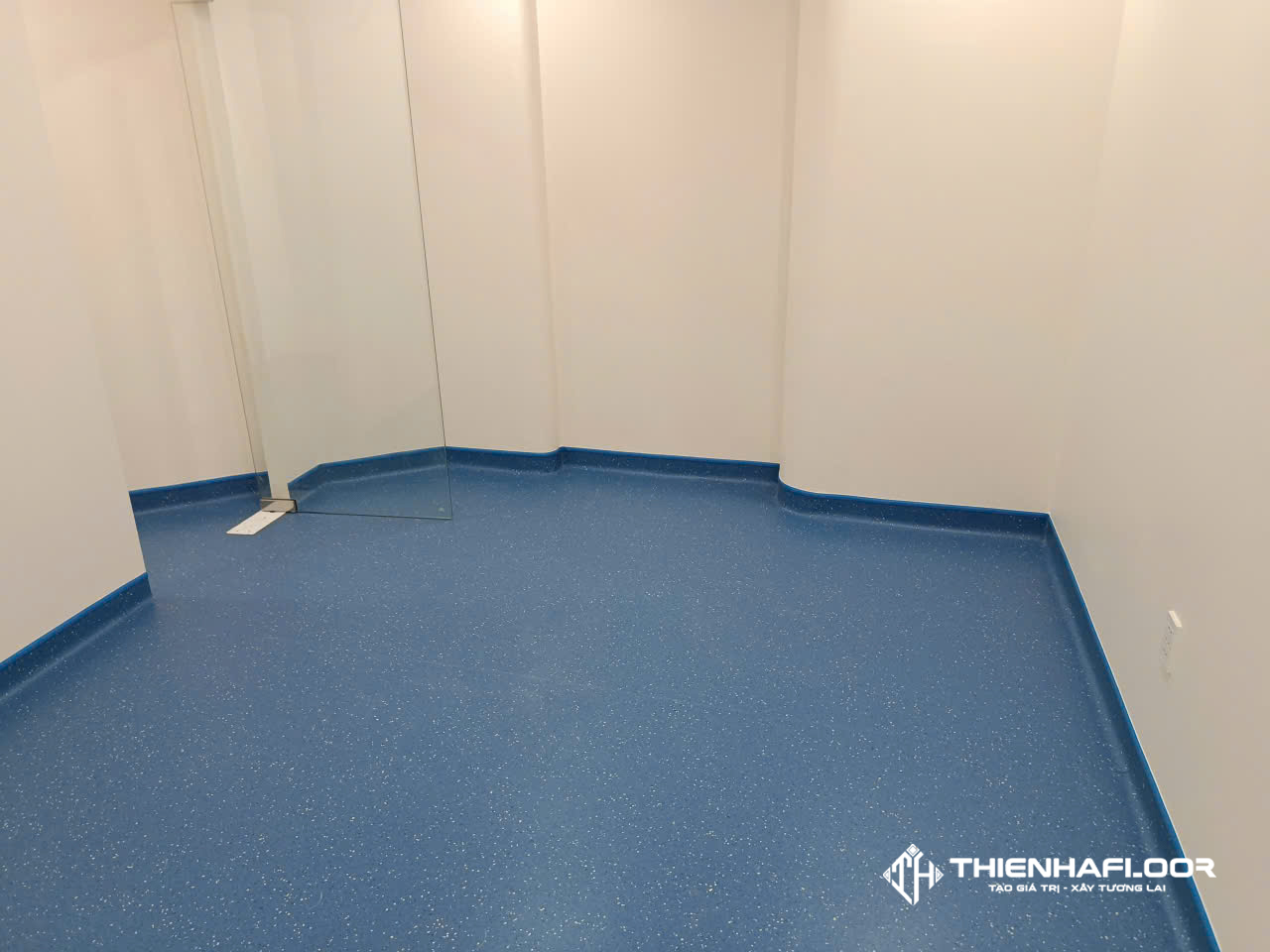Sàn vinyl kháng khuẩn Flanka PL 666 đường 3 tháng 2, TP.HCM Sàn vinyl kháng khuẩn Flanka PL 666 đường 3 tháng 2, TP.HCM