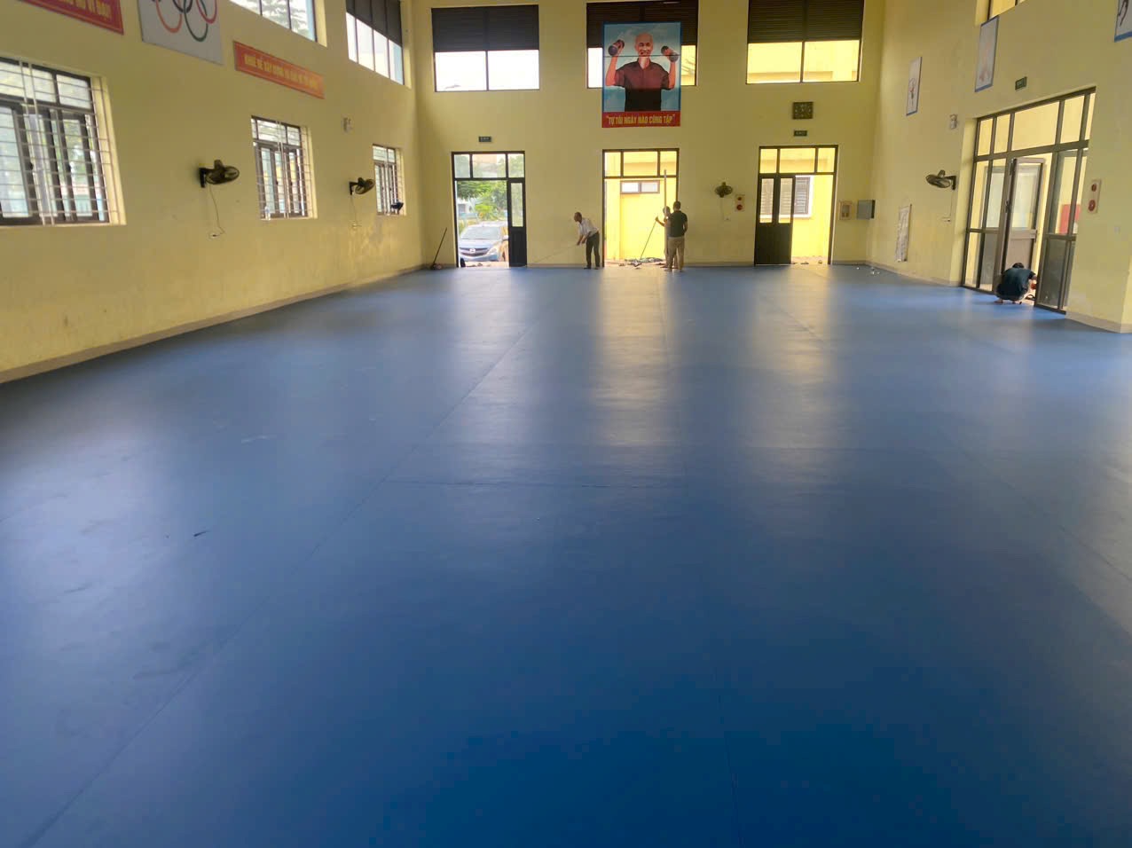 IBTFLOR 9908 Sports Vinyl Roll Flooring