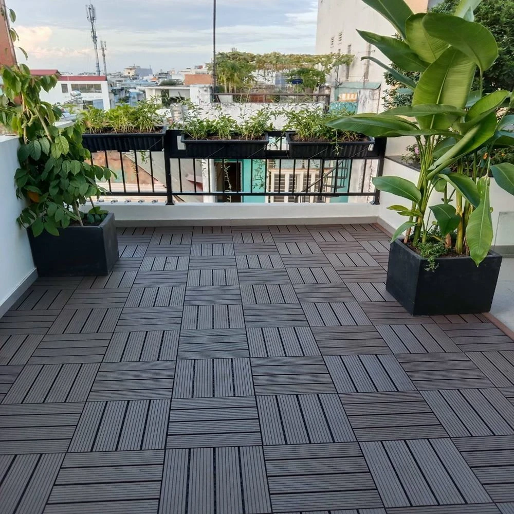 Vỉ gỗ nhựa lót ban công