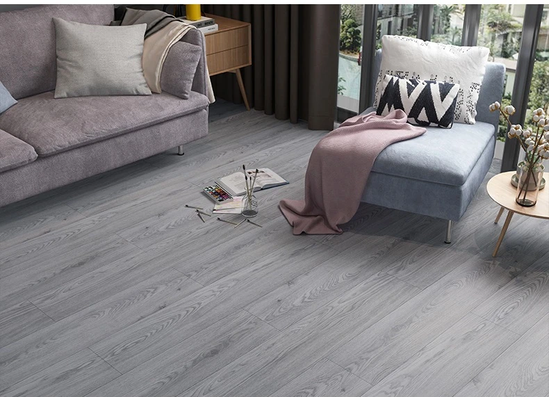 Sàn nhựa vân gỗ xám , rất phù hợp với các căn hộ chung cư hiện đại Sàn nhựa vân gỗ xám , rất phù hợp với các căn hộ chung cư hiện đại