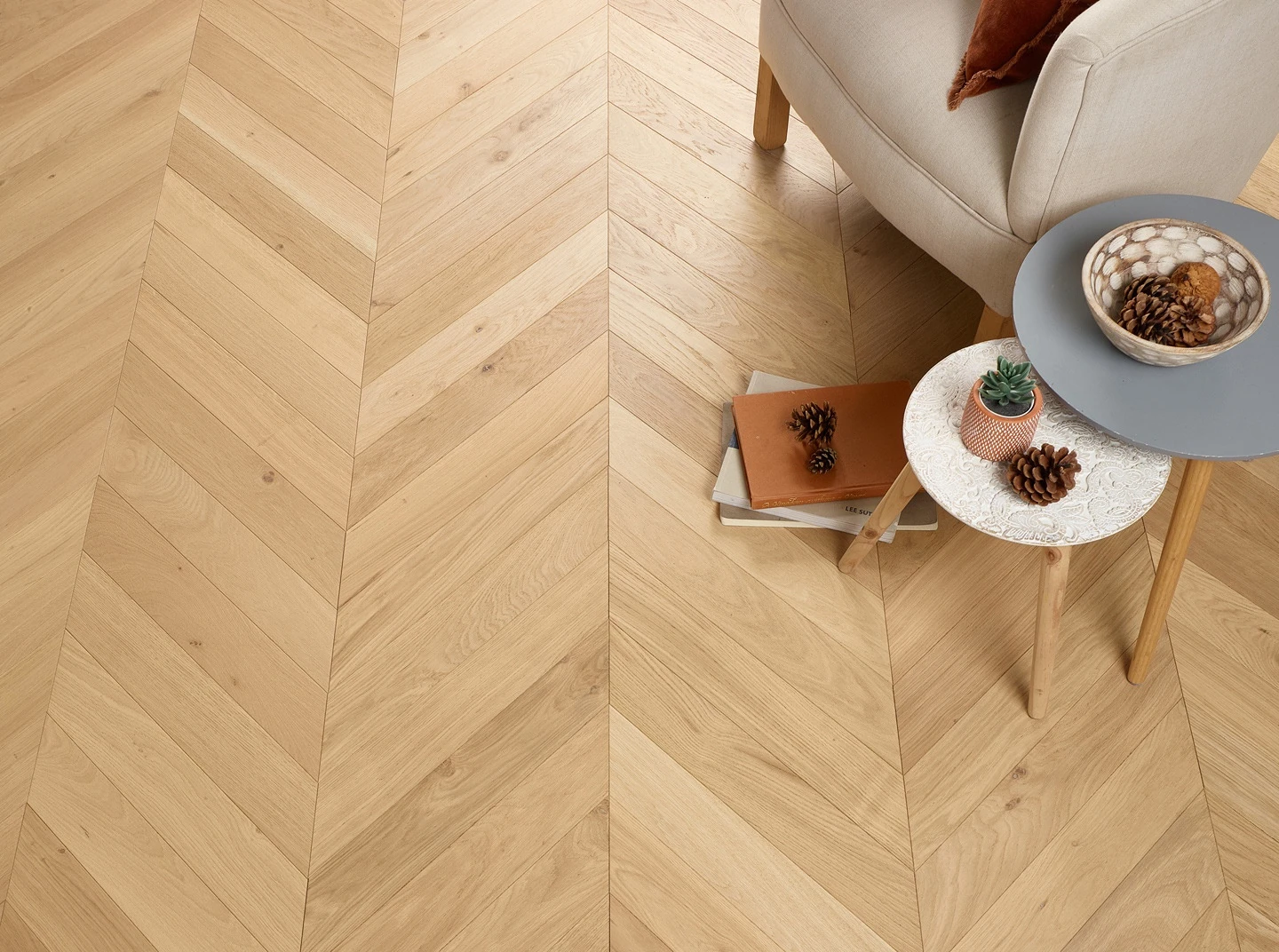 Sàn gỗ xương cá Chevron